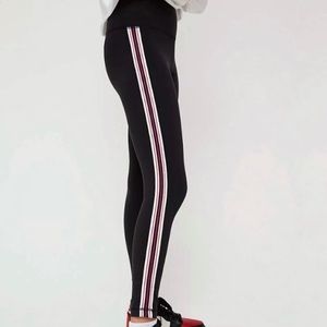 TNA | Aritzia High Rise Striped Atmosphere Legging